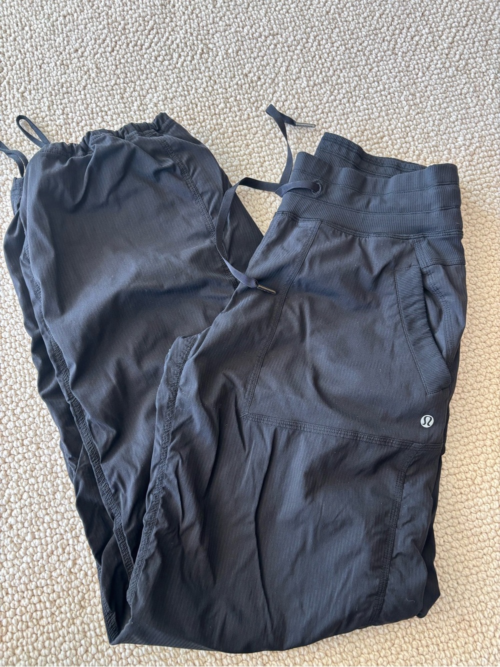 lululemon Dance Studio Pants loose fit 6R